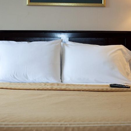 Timberlake Motel ลินช์เบิร์ก ภายนอก รูปภาพ