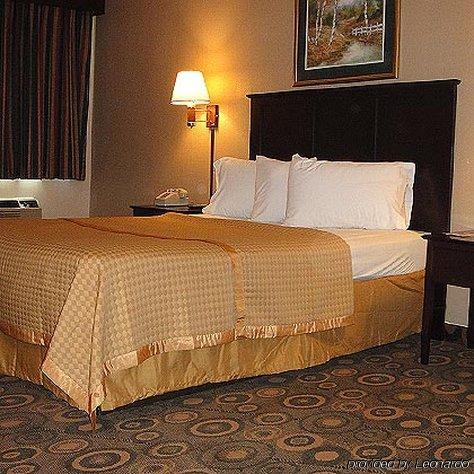 Timberlake Motel ลินช์เบิร์ก ภายนอก รูปภาพ